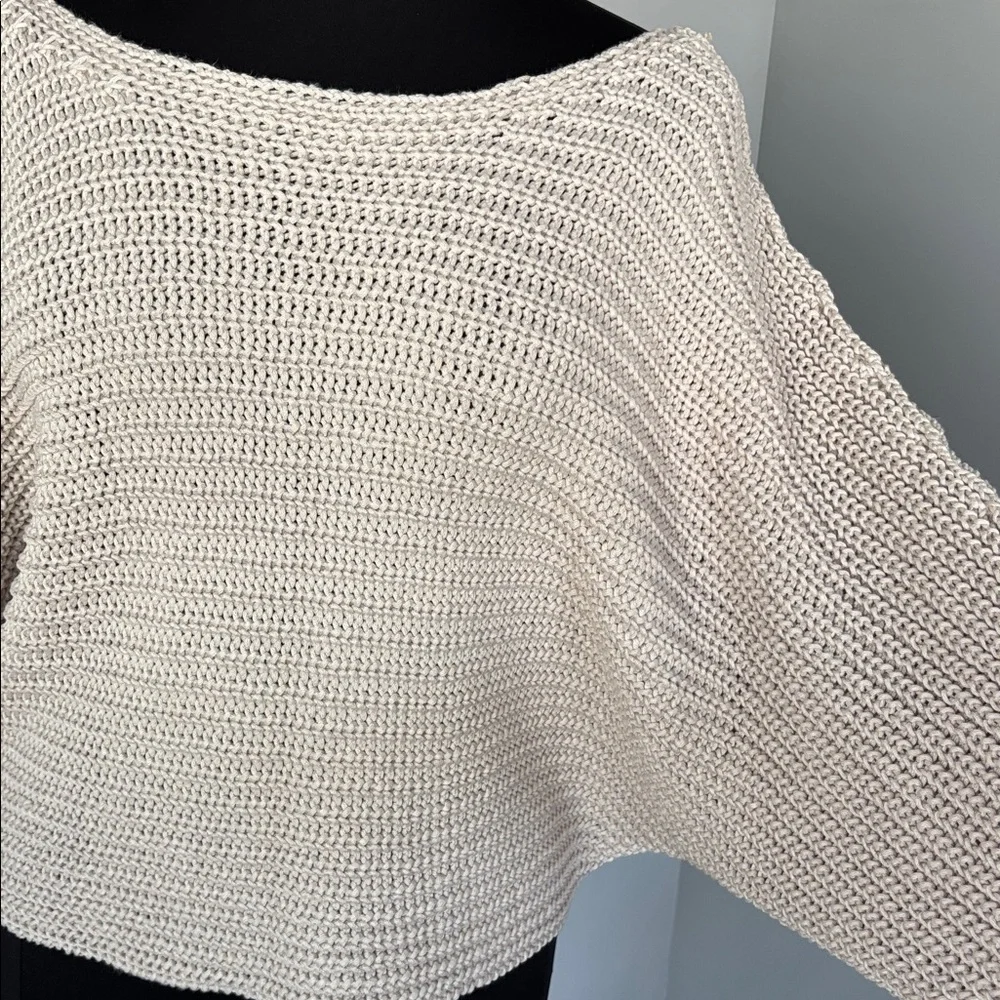 POL Off-the-Shoulder Cream Large Knit Cropped Sweater size L - Picture 6 of 8